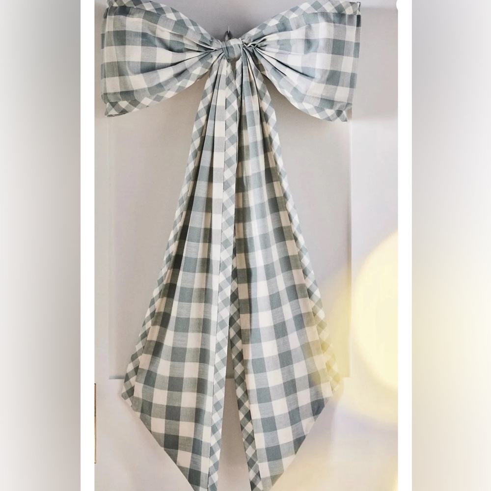 Anthropologie BLUE & WHITE Gingham Bow Tree Topper